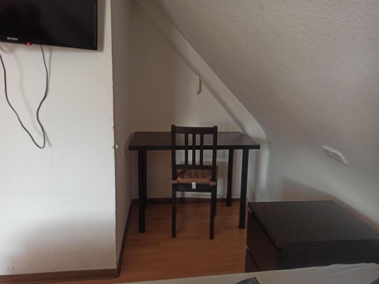 Monteurzimmer - Waldbronn Zewnętrze zdjęcie
