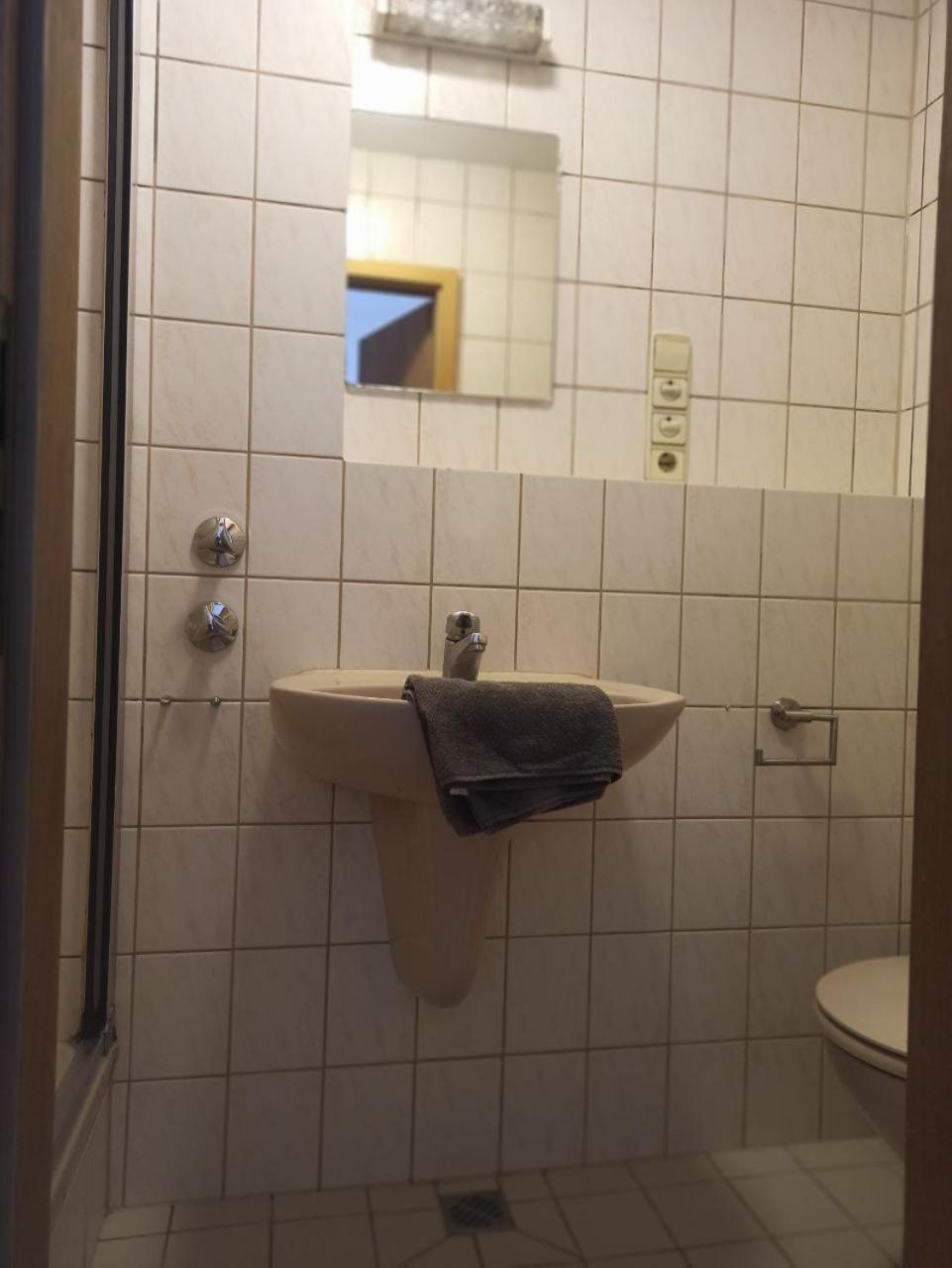 Monteurzimmer - Waldbronn Zewnętrze zdjęcie